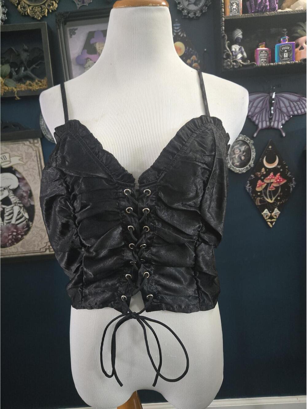 Black sexy lace up satin crop top